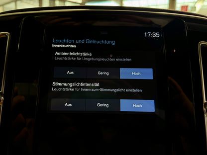Volvo XC40 2.0 T5 AWD AUT LEDER NAVI LED CAM SHZ PDC