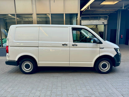 Volkswagen T6 Transporter 2.0 TDI AUT NAVI AHK KLIMA PDC