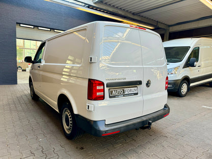 Volkswagen T6 Transporter 2.0 TDI AUT NAVI AHK KLIMA PDC