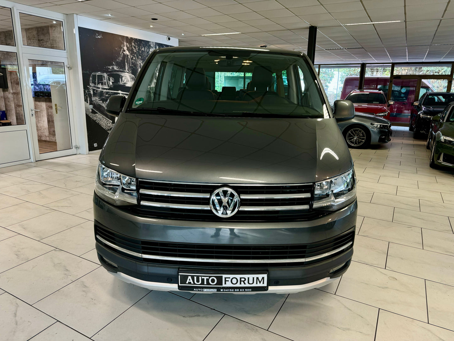 Volkswagen T6 2.0 TDI Multivan PanAmericana AUT 7-SITZE AHK