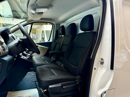 Renault Trafic 1.6 dCi L2 3,0t NAVI KLIMA AHK 3SITZE PDC