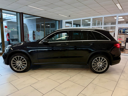 Mercedes-Benz GLC 250 4M 3x AMG-LINE LEDER COMAND LED AHK SHZ