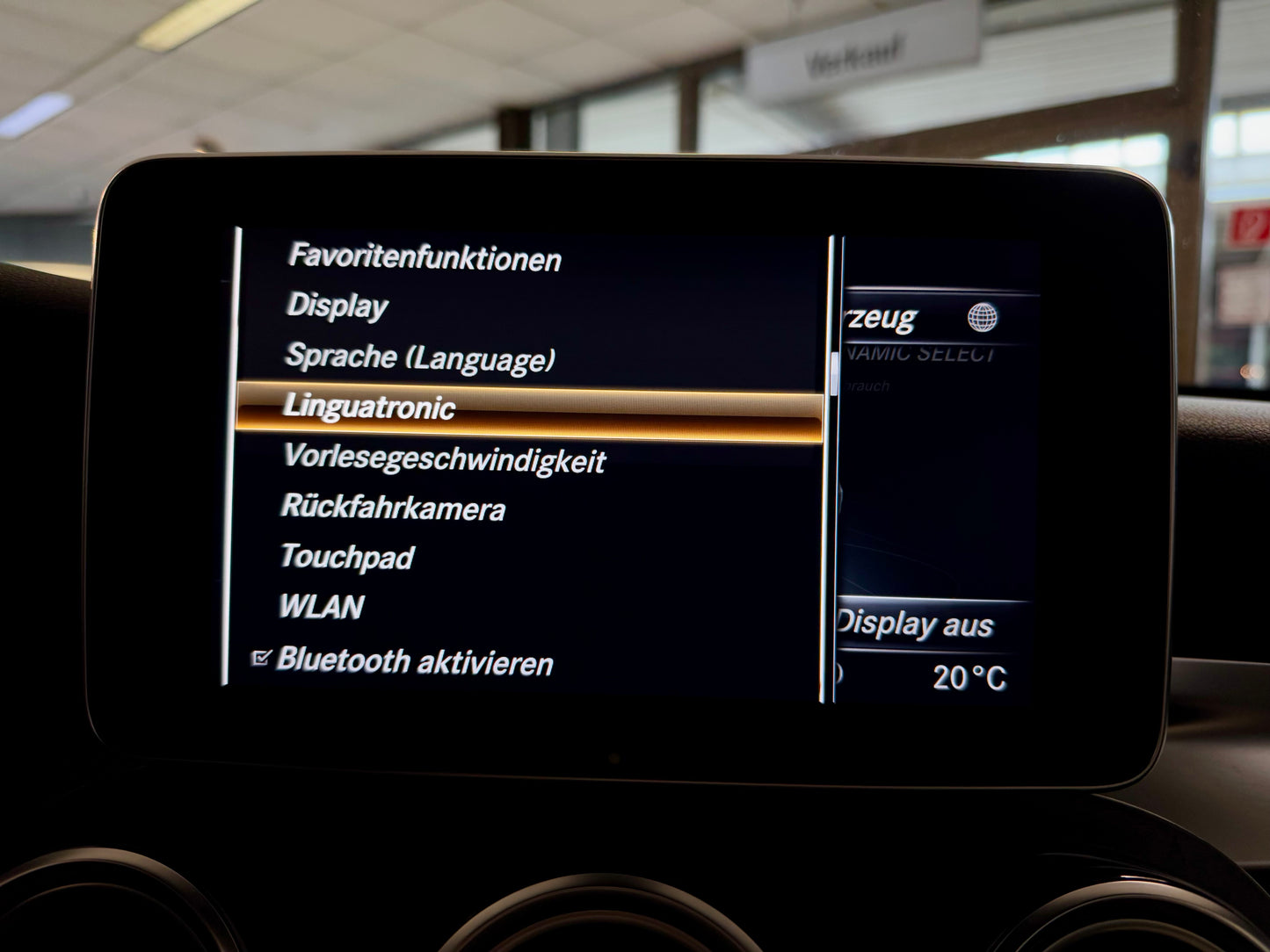 Mercedes-Benz GLC 250 4M 3x AMG-LINE LEDER COMAND LED AHK SHZ