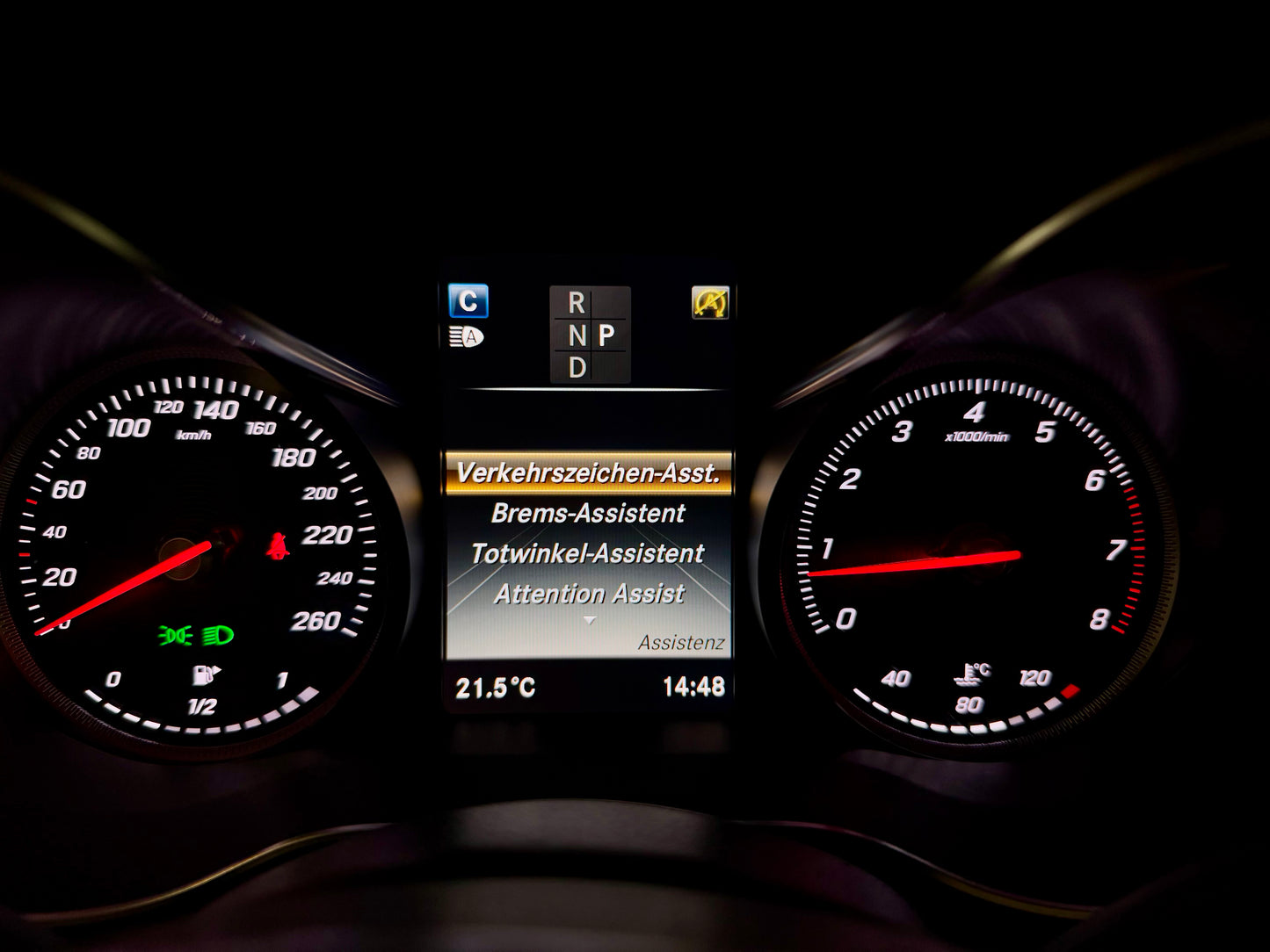 Mercedes-Benz GLC 250 4M 3x AMG-LINE LEDER COMAND LED AHK SHZ