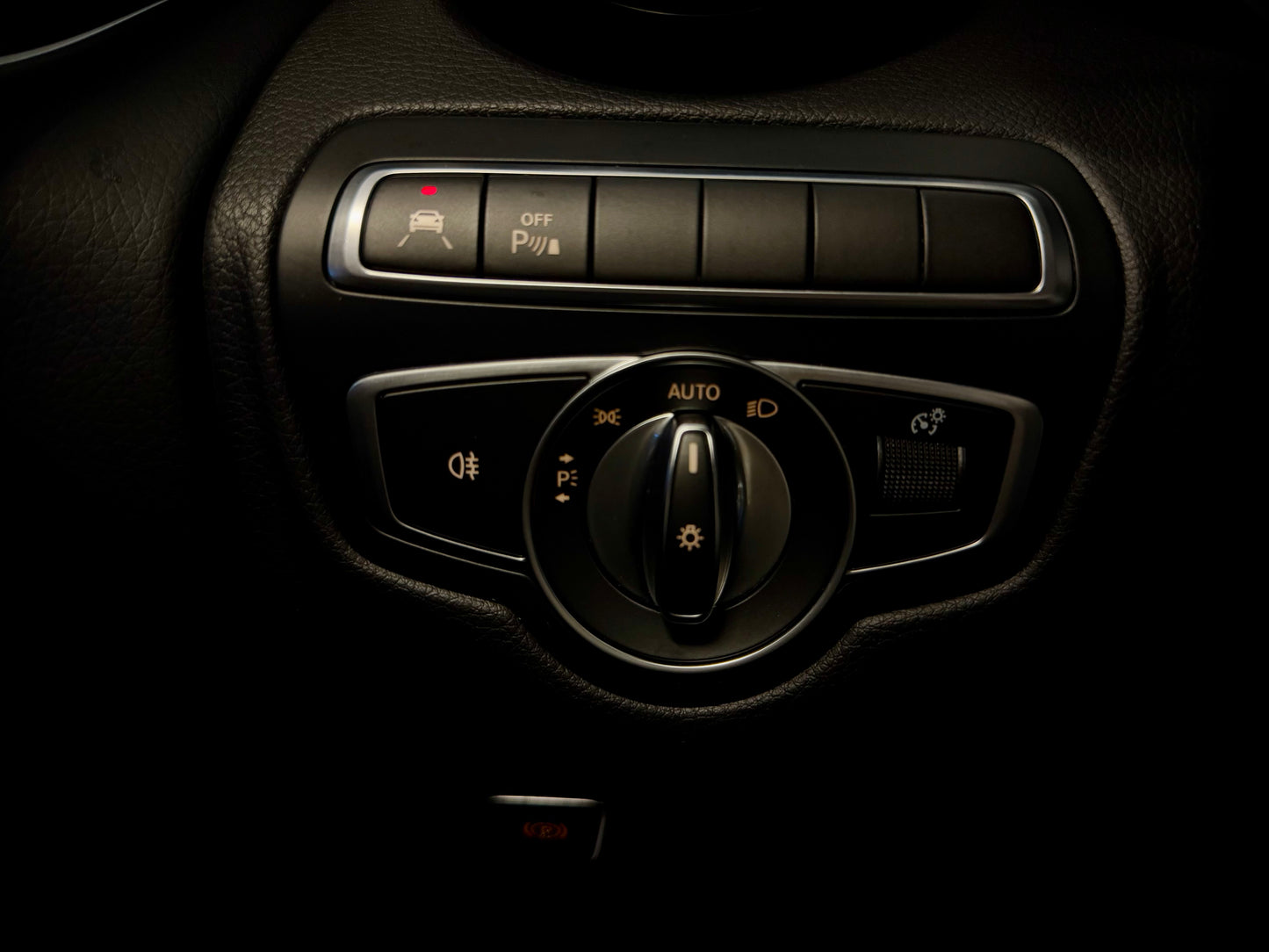 Mercedes-Benz GLC 250 4M 3x AMG-LINE LEDER COMAND LED AHK SHZ