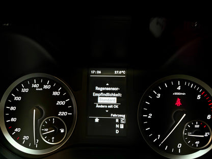 Mercedes-Benz Vito 114 CDI L1 4x4 AUTOMAT NAVI CAM SHZ KOMPAKT