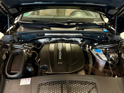 Porsche Macan SPORT AGA PANORAMA LEDER NAVI SHZ PDC LED