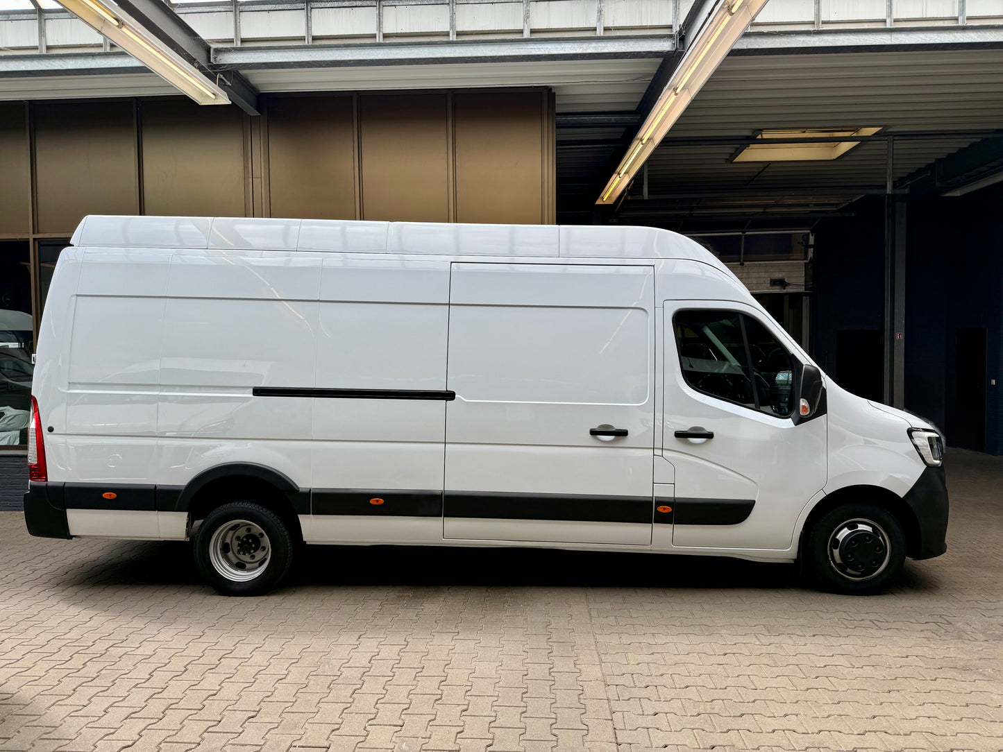 Renault Master 2.3 dCi L4H3 3,5t ZWILLING KLIMA CAM 3STZ