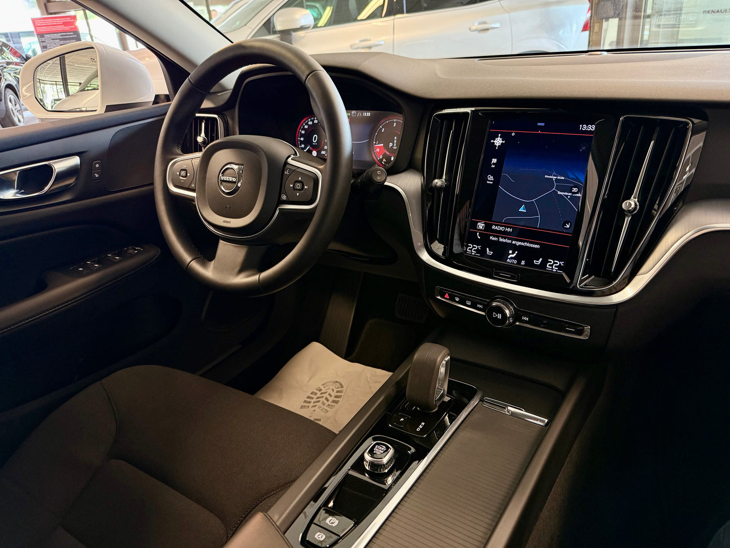 Volvo V60 2.0 B4 AUT LED NAVI KAMERA AHK SHZ PDC