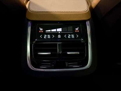 Volvo XC90 D5 AWD INSCRIPTION 7STZ AHK B&W PANO HEADUP