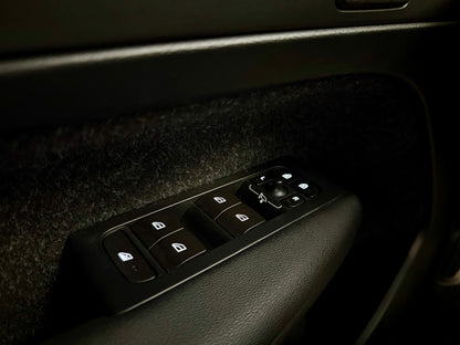 Volvo XC40 T4 AWD R-DESIGN LEDER AHK H/K MEMORY KAMERA