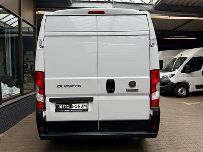 Fiat Ducato 2.3 D L2H2 3,3t KLIMA 3-SITZE PDC VERKLEIDET