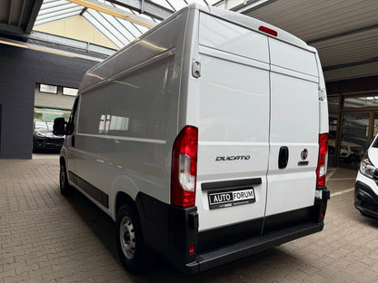 Fiat Ducato 2.3 D L2H2 3,3t KLIMA 3-SITZE PDC VERKLEIDET