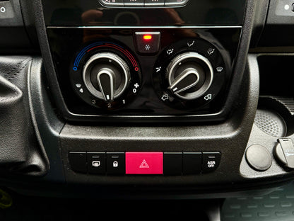 Fiat Ducato 2.3 D L2H2 3,3t KLIMA 3-SITZE PDC VERKLEIDET