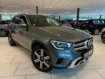 Mercedes-Benz GLC 300 de 4M AMG-LINE DIGITACHO LEDER NAVI CAM