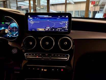 Mercedes-Benz GLC 300 de 4M AMG-LINE DIGITACHO LEDER NAVI CAM