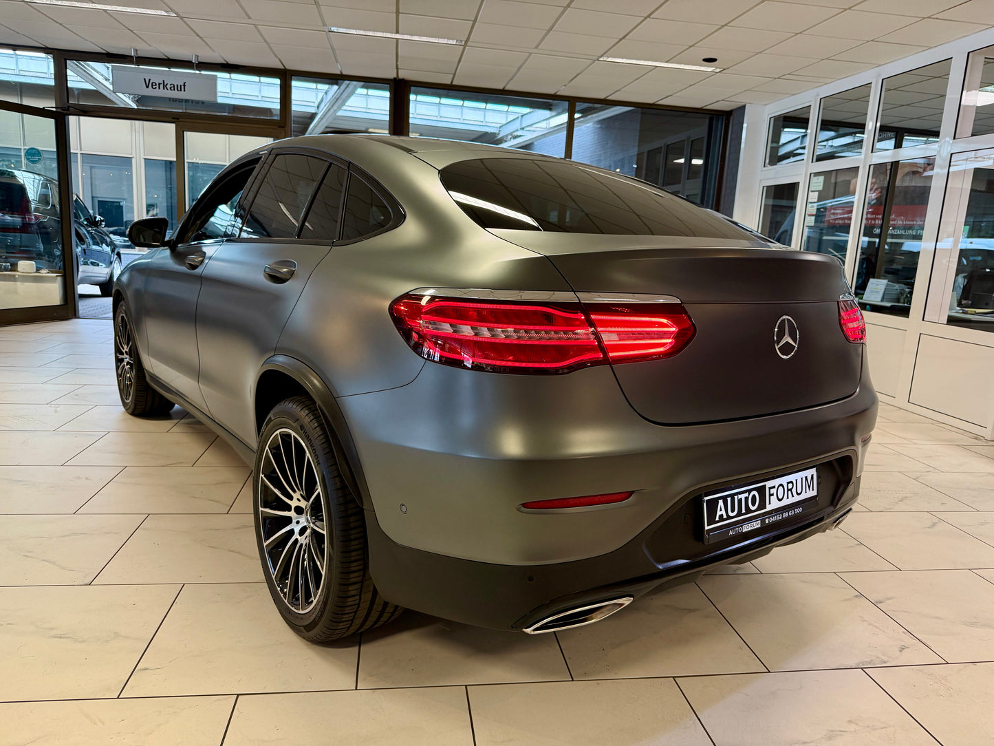 Mercedes-Benz GLC 250 4M AMG-LINE DESIGNO MAGNO AHK BURMESTER