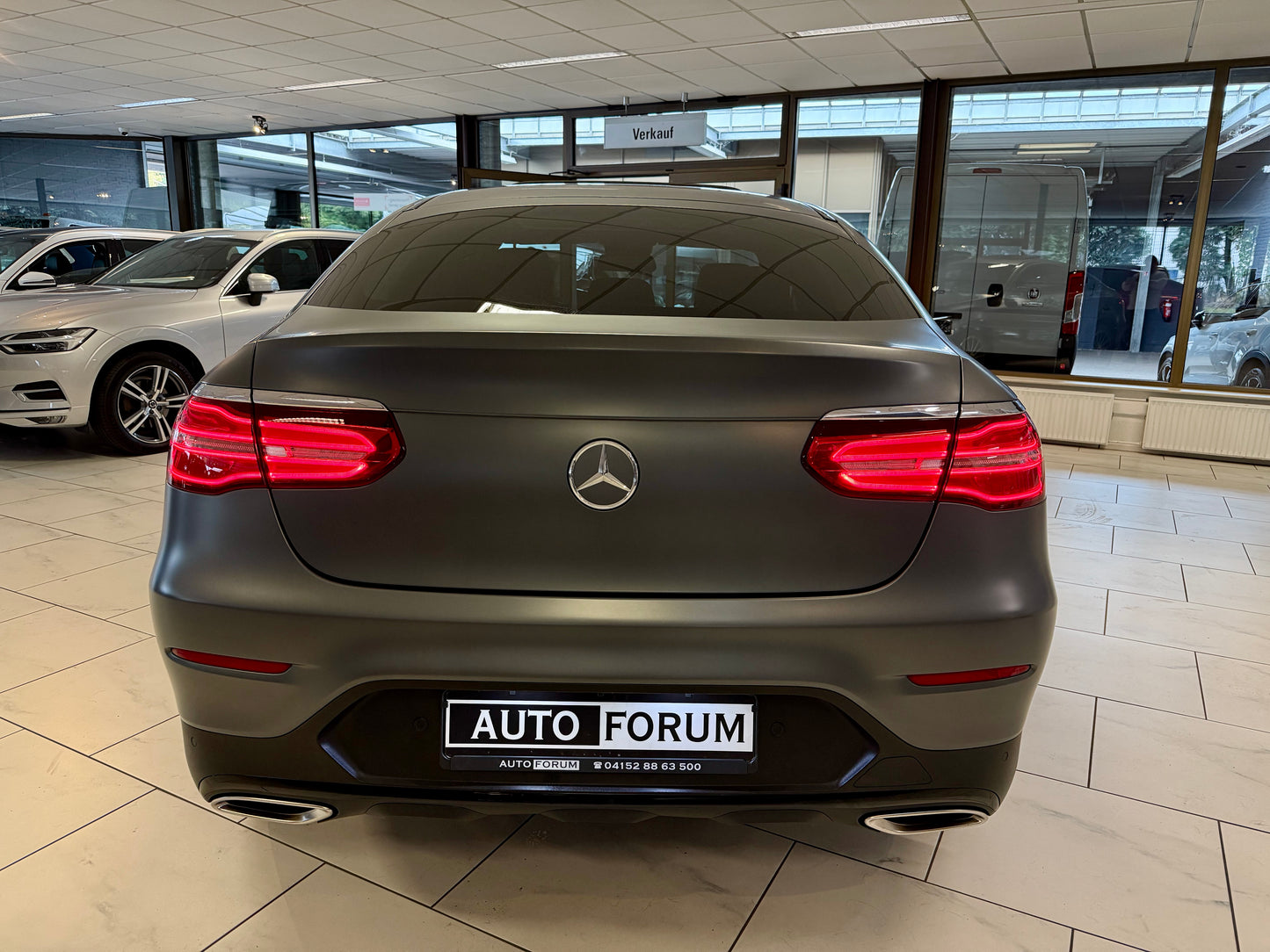 Mercedes-Benz GLC 250 4M AMG-LINE DESIGNO MAGNO AHK BURMESTER