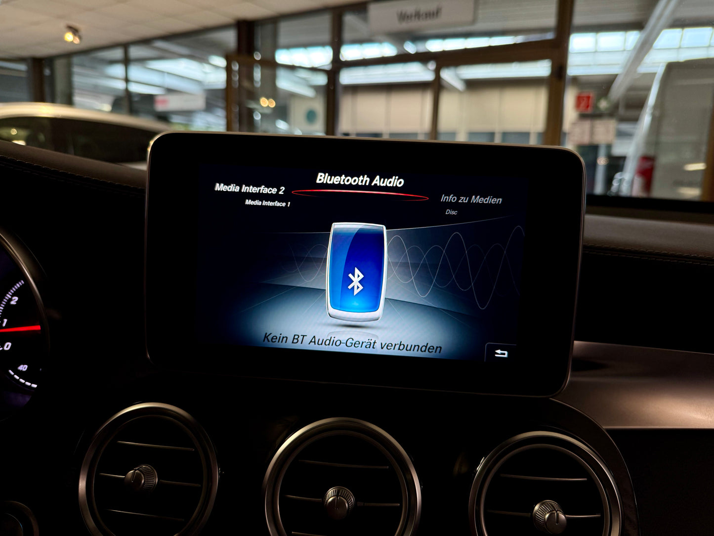 Mercedes-Benz GLC 250 4M AMG-LINE DESIGNO MAGNO AHK BURMESTER