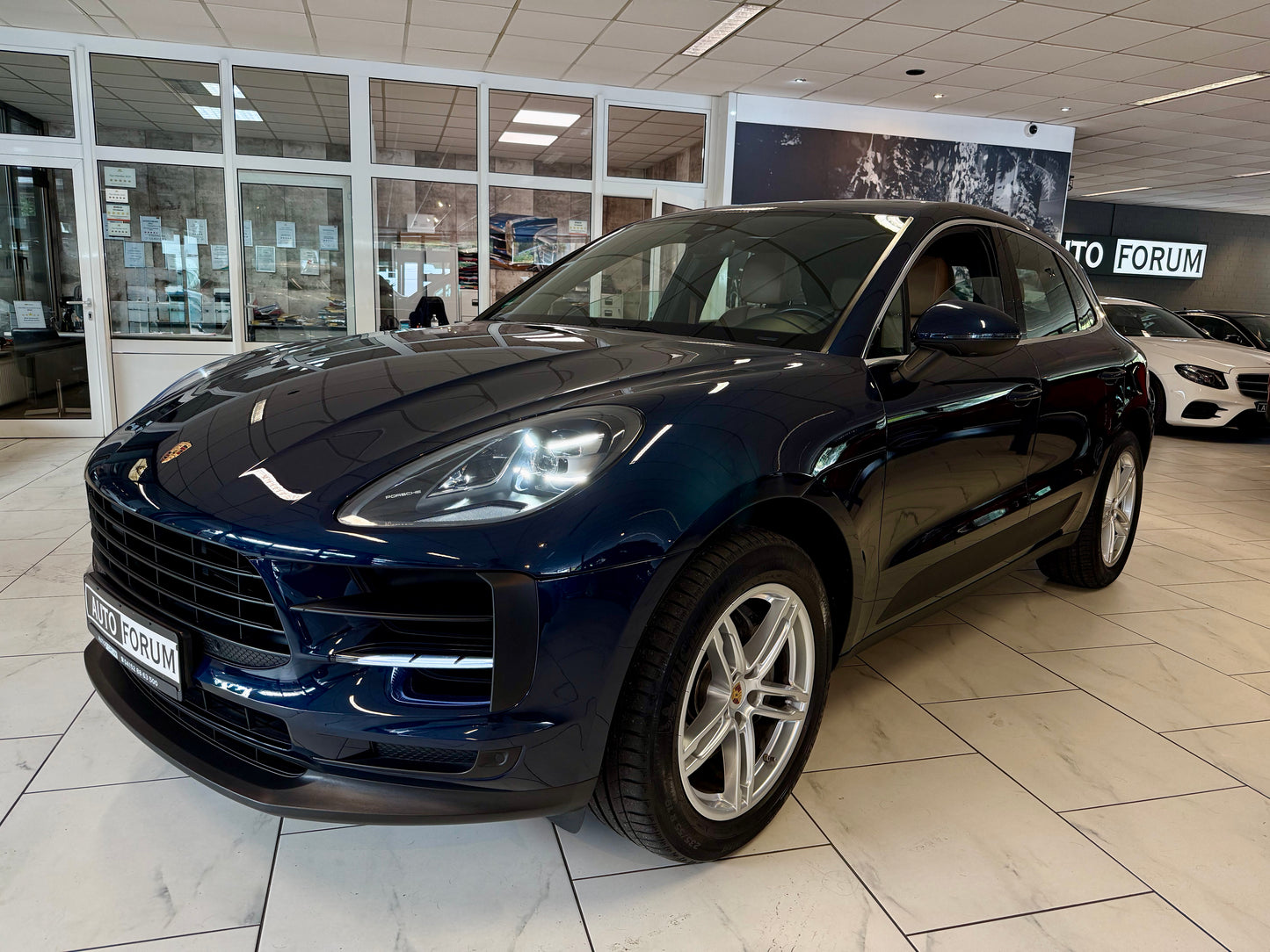 Porsche Macan S SPORTAGA LEDER PANO SHZ KAMERA PDC LED