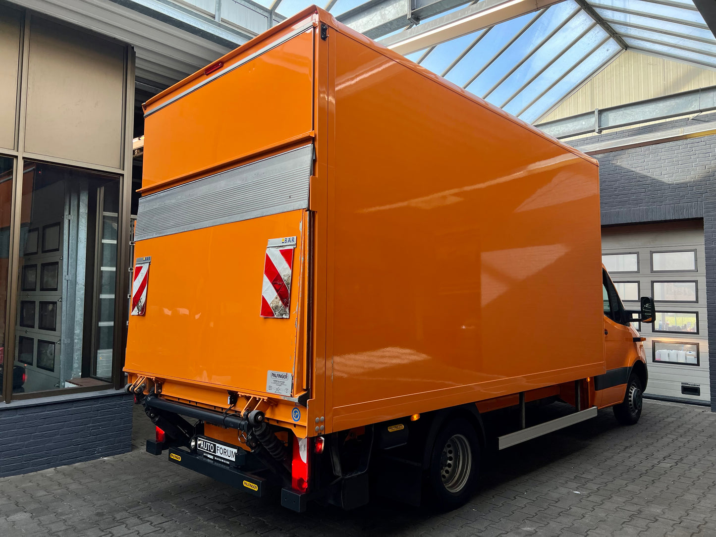 Mercedes-Benz Sprinter 516 CDI KOFFER L3 5,0 t LBW 1.HAND