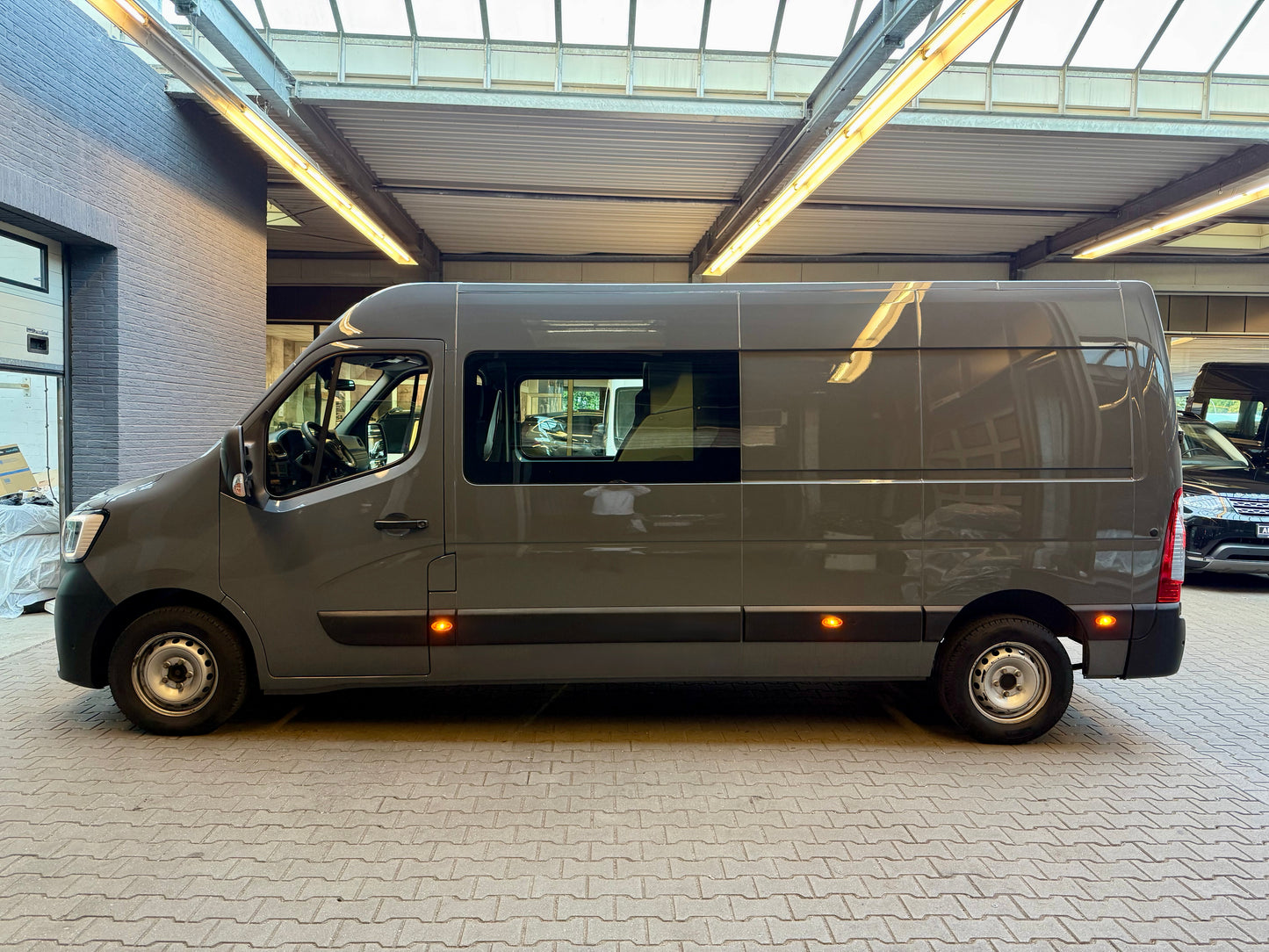 Renault Master 2.3 D L3H2 3,5t DoKa MIXTO 7STZ CAM KLIMA