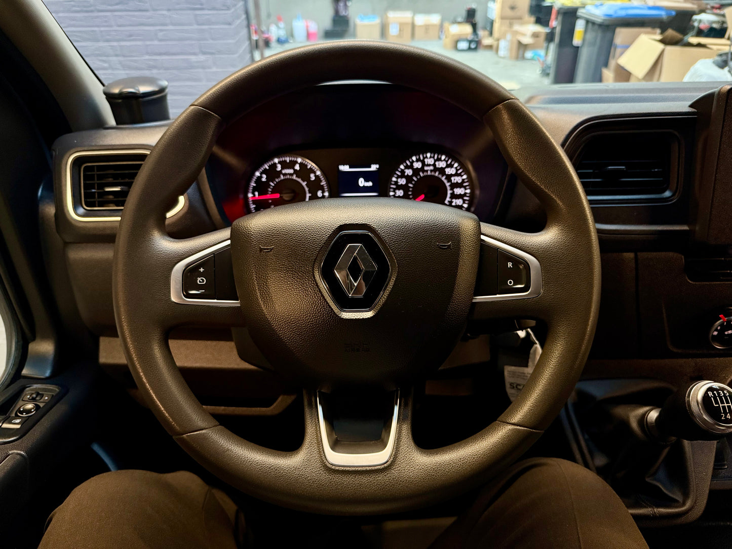 Renault Master 2.3 D L3H2 3,5t DoKa MIXTO 7STZ CAM KLIMA