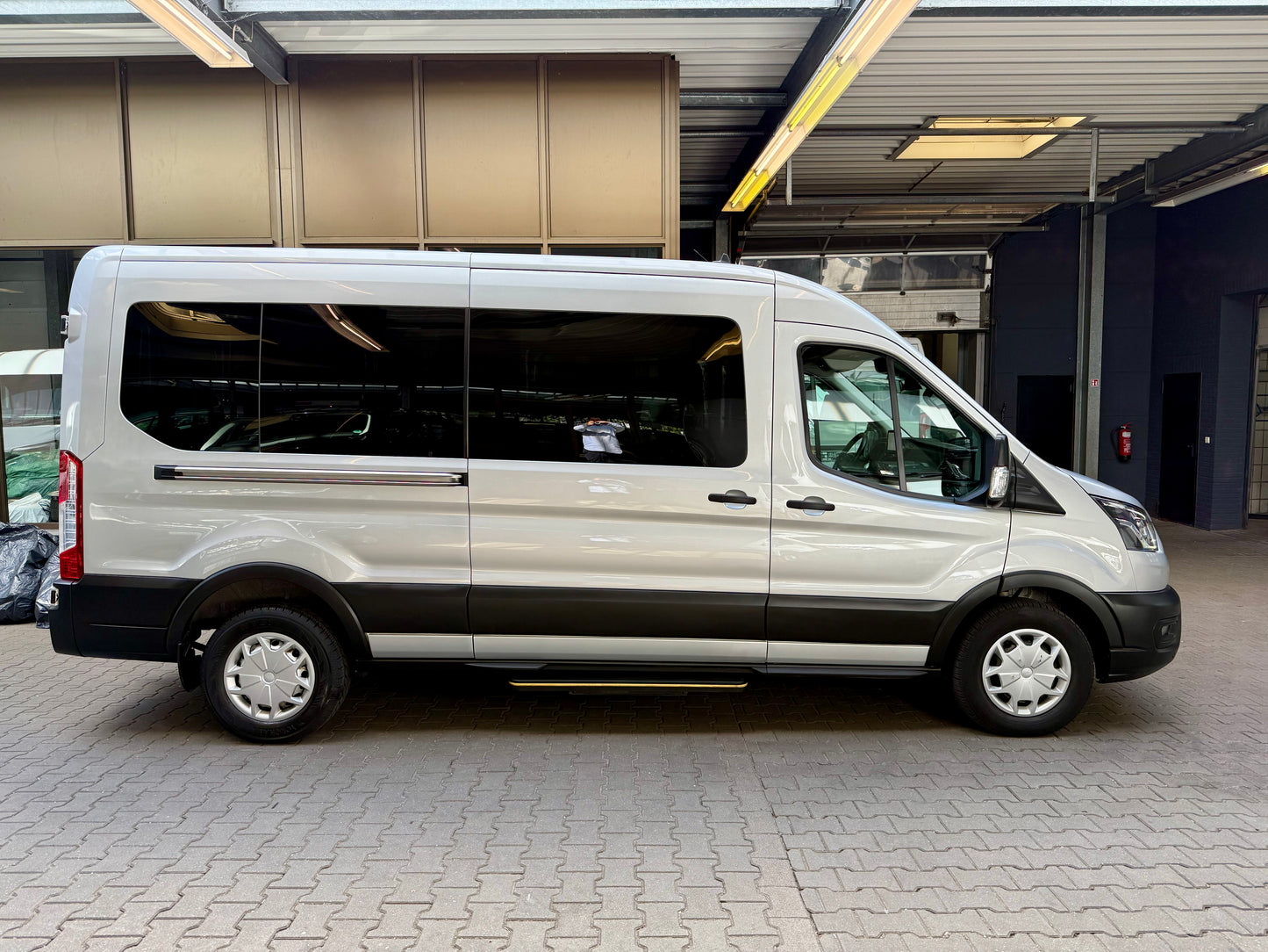 Ford Transit 2.0 D L3H2 AUTOMATIK 9STZ 3,5t AHK XENON
