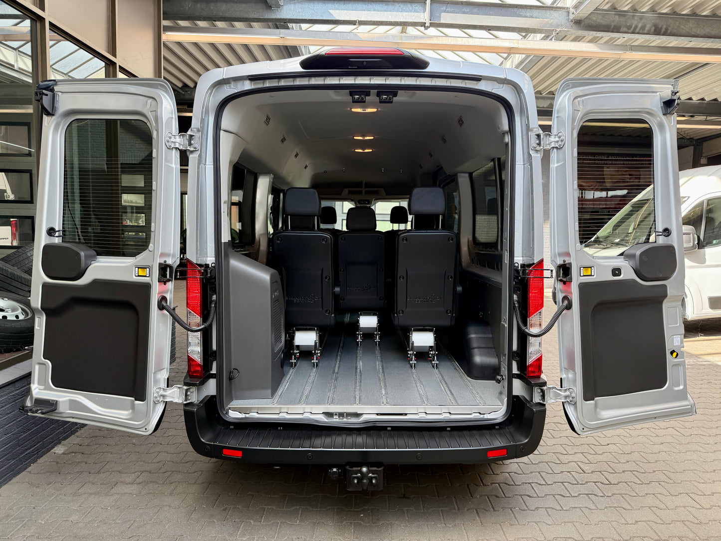 Ford Transit 2.0 D L3H2 AUTOMATIK 9STZ 3,5t AHK XENON