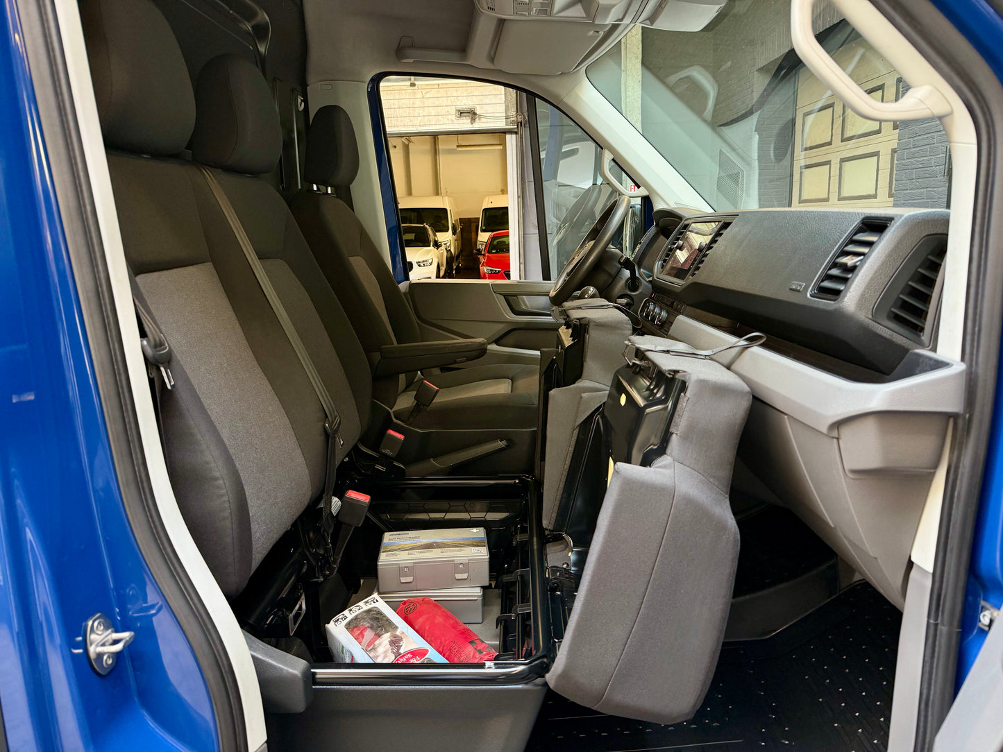 Volkswagen Crafter 2.0 TDI L3H3 3,5t AHK NAVI CAM KLIMA PDC