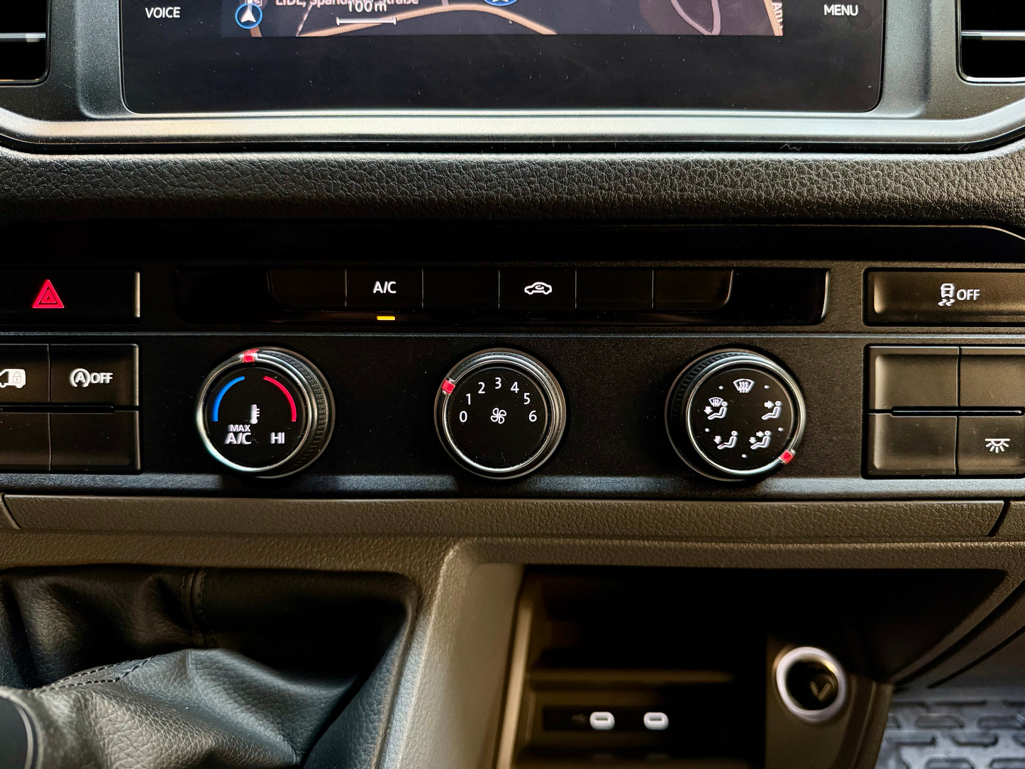 Volkswagen Crafter 2.0 TDI L3H3 3,5t AHK NAVI CAM KLIMA PDC