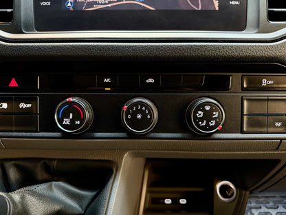 Volkswagen Crafter 2.0 TDI L3H3 3,5t AHK NAVI CAM KLIMA PDC