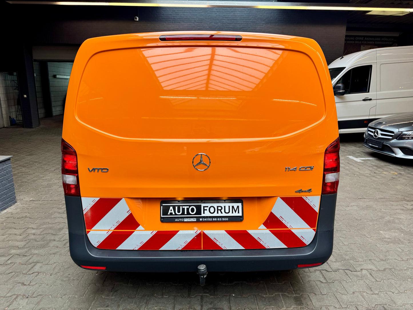 Mercedes-Benz Vito 114 D 4x4 EXTRALANG L3 AUTOMATIK LEDER AHK