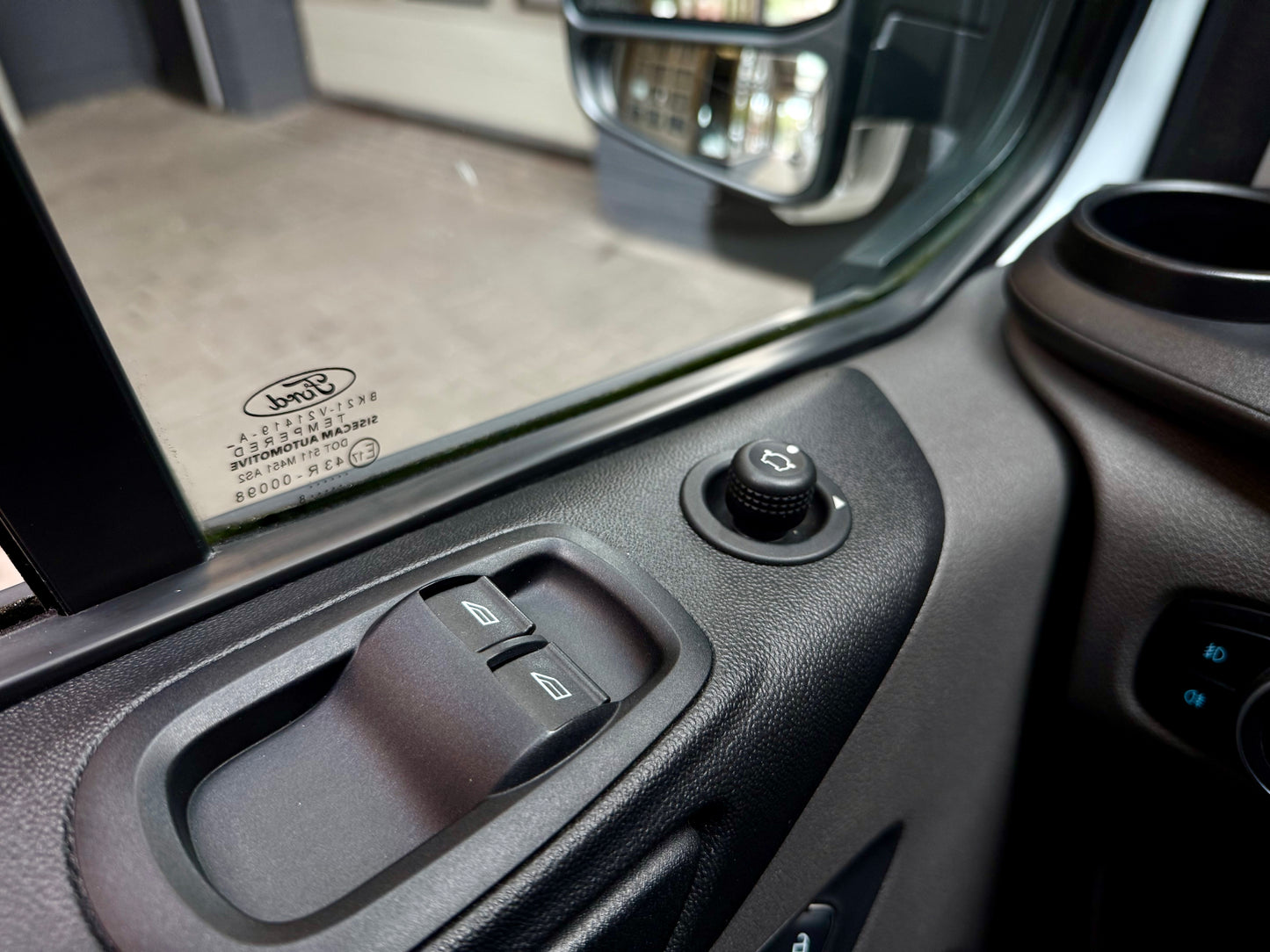 Ford Transit Custom 2.0 D L2H2 3,4t AHK KLIMA PDC