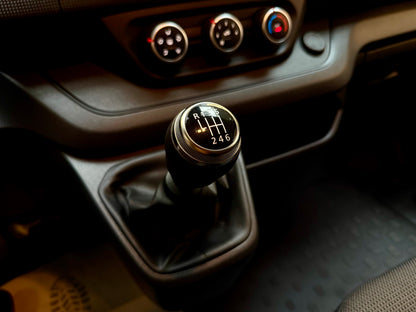 Renault Trafic 2.0 dCi L1H1 LED NAVI AHK PDC LED 3STZ