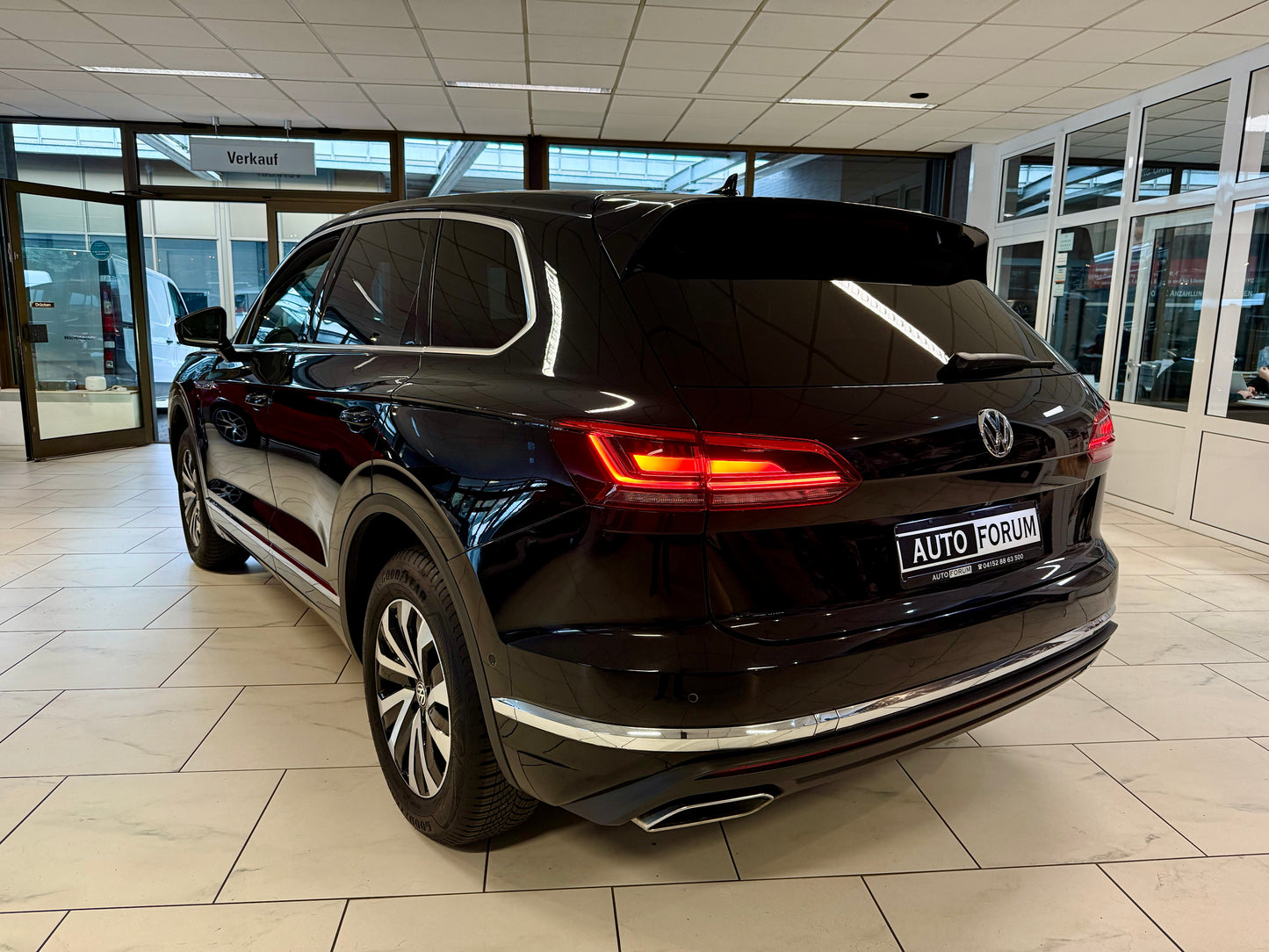 Volkswagen Touareg 3.0 TDI 4M ELEGANCE LEDER LED CAM SHZ