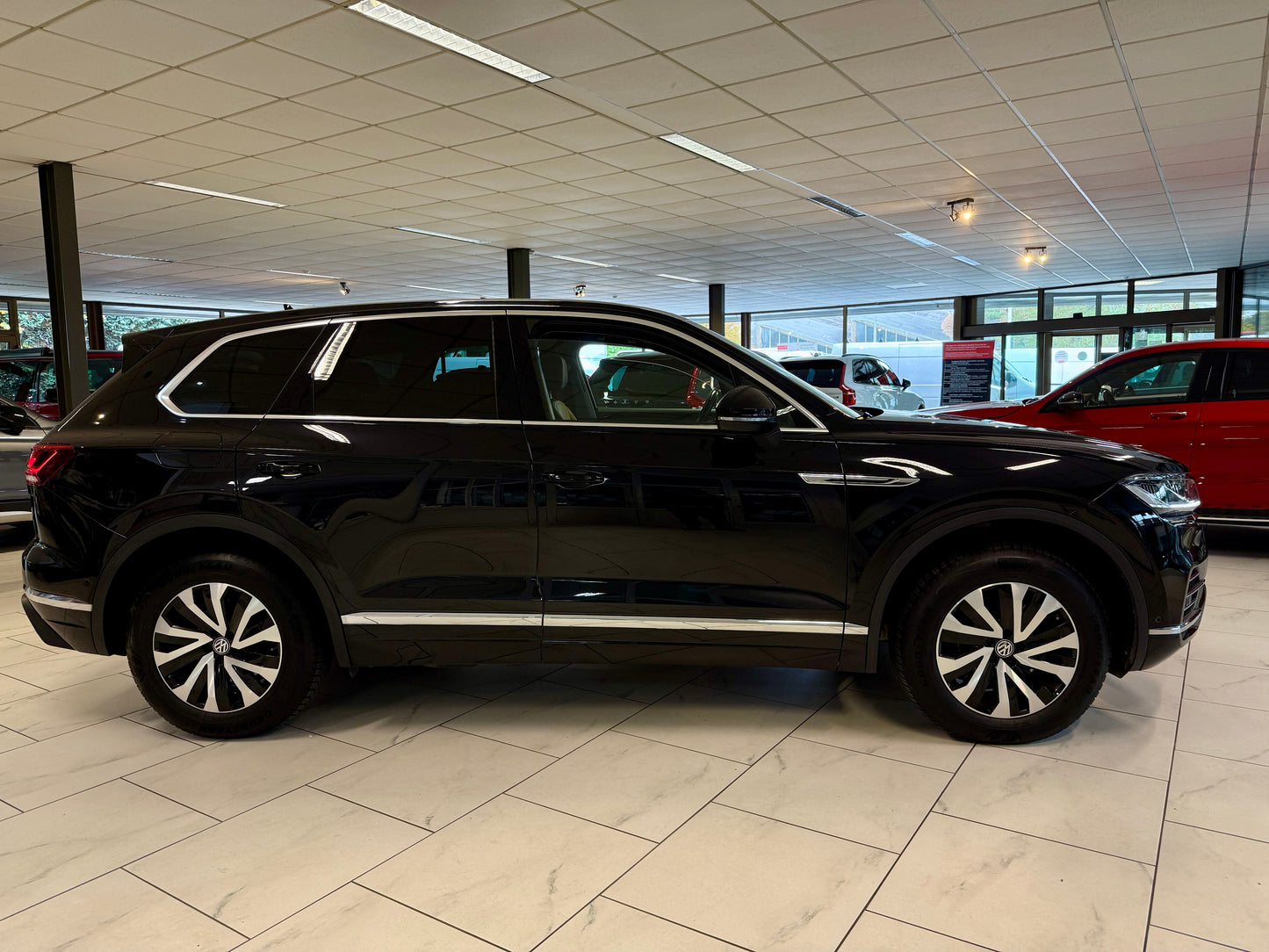 Volkswagen Touareg 3.0 TDI 4M ELEGANCE LEDER LED CAM SHZ
