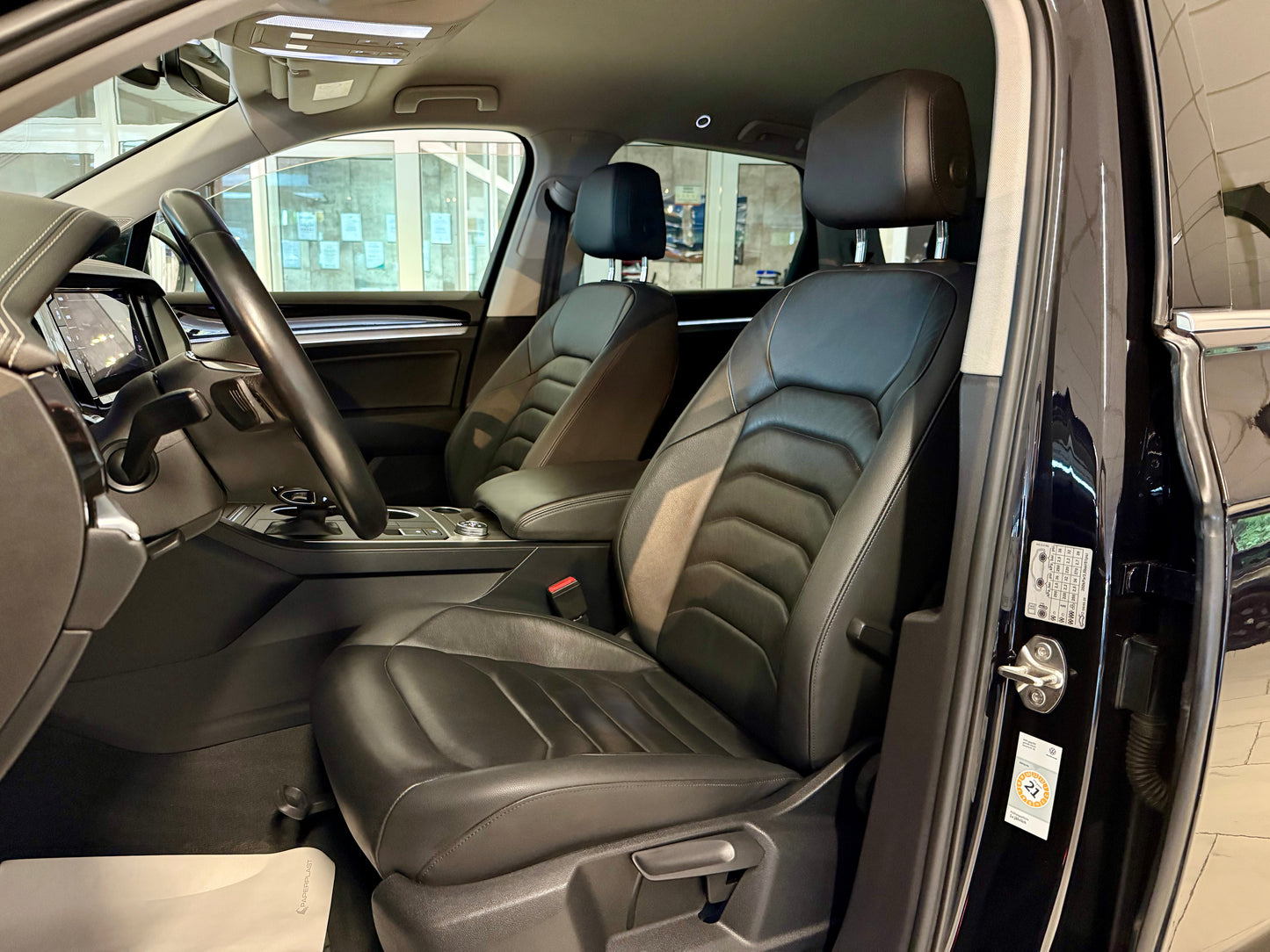 Volkswagen Touareg 3.0 TDI 4M ELEGANCE LEDER LED CAM SHZ