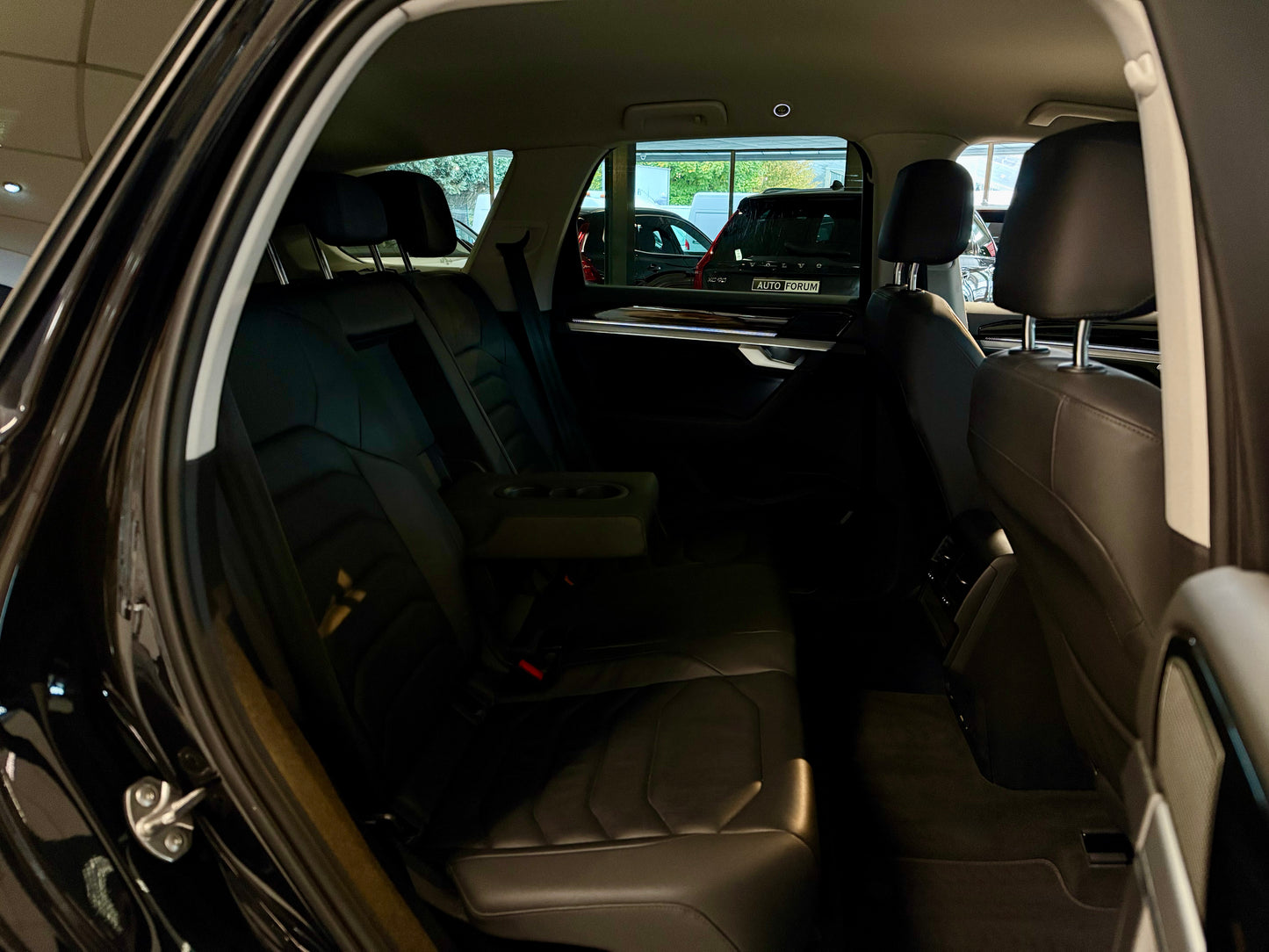 Volkswagen Touareg 3.0 TDI 4M ELEGANCE LEDER LED CAM SHZ