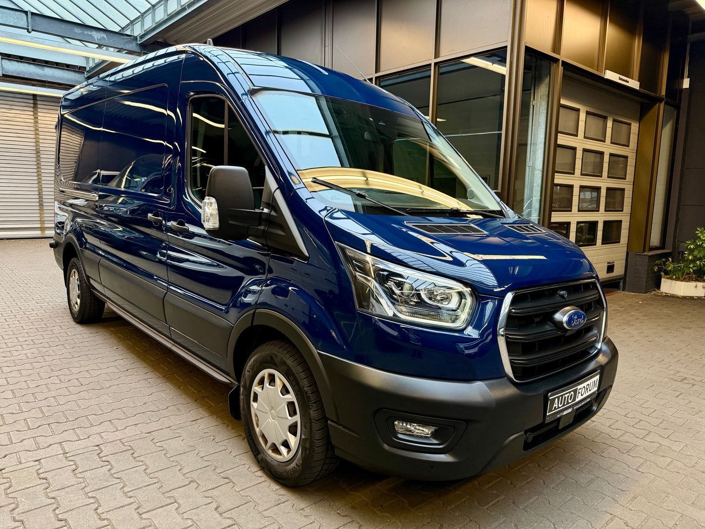 Ford Transit 2.0 D L3H2 3,5t AUTOMATIK AHK KLIMA CAM