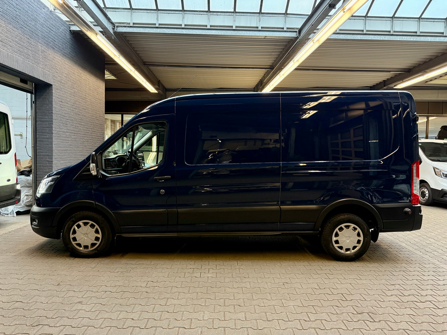 Ford Transit 2.0 D L3H2 3,5t AUTOMATIK AHK KLIMA CAM
