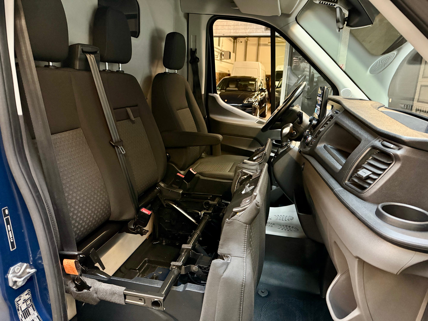 Ford Transit 2.0 D L3H2 3,5t AUTOMATIK AHK KLIMA CAM