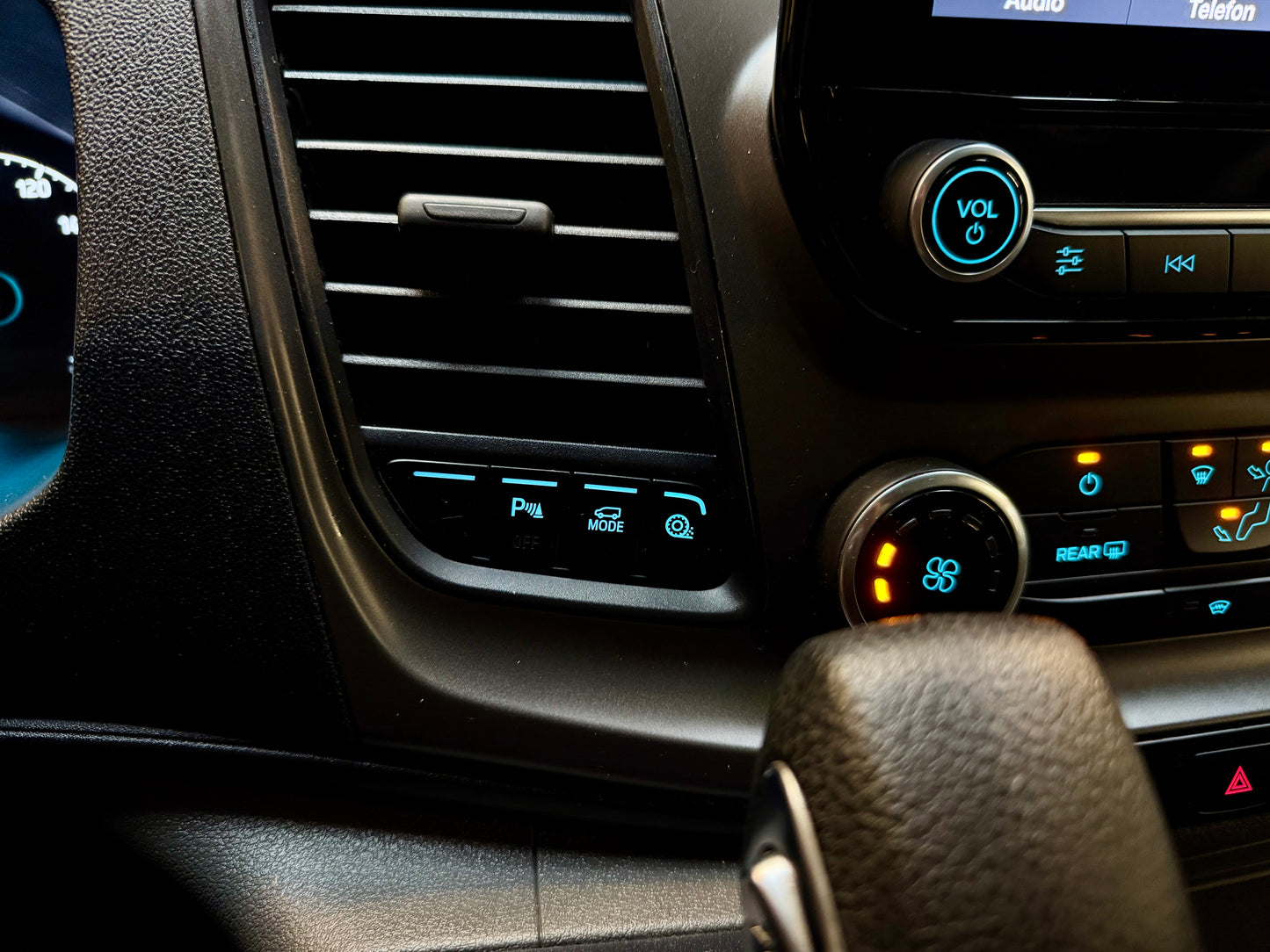 Ford Transit 2.0 D L3H2 3,5t AUTOMATIK AHK KLIMA CAM