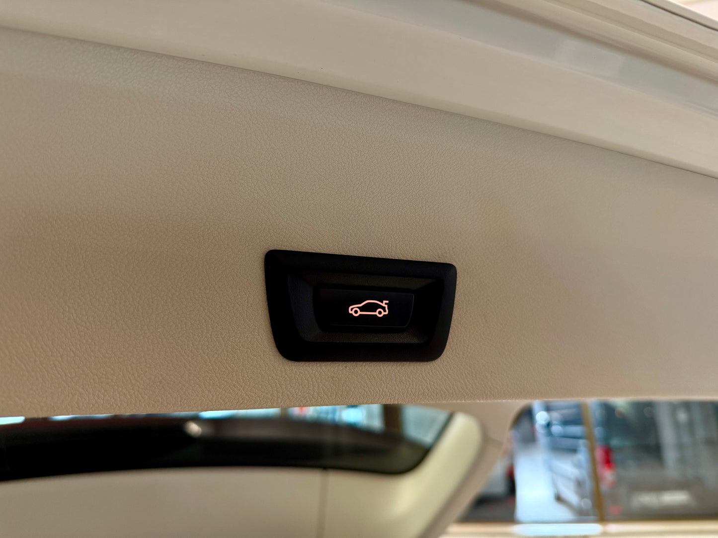 BMW X3 20d xDrive AUT AHK LEDER NAVI CAM SHZ PDC LED