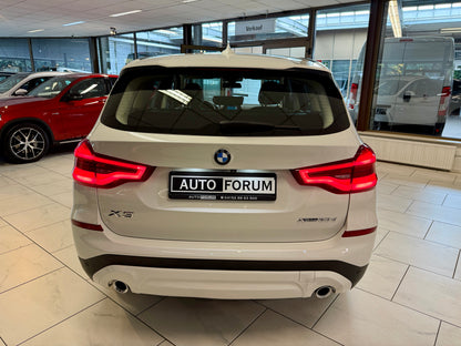 BMW X3 20d xDrive AUT AHK LEDER NAVI CAM SHZ PDC LED