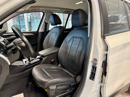 BMW X3 20d xDrive AUT AHK LEDER NAVI CAM SHZ PDC LED