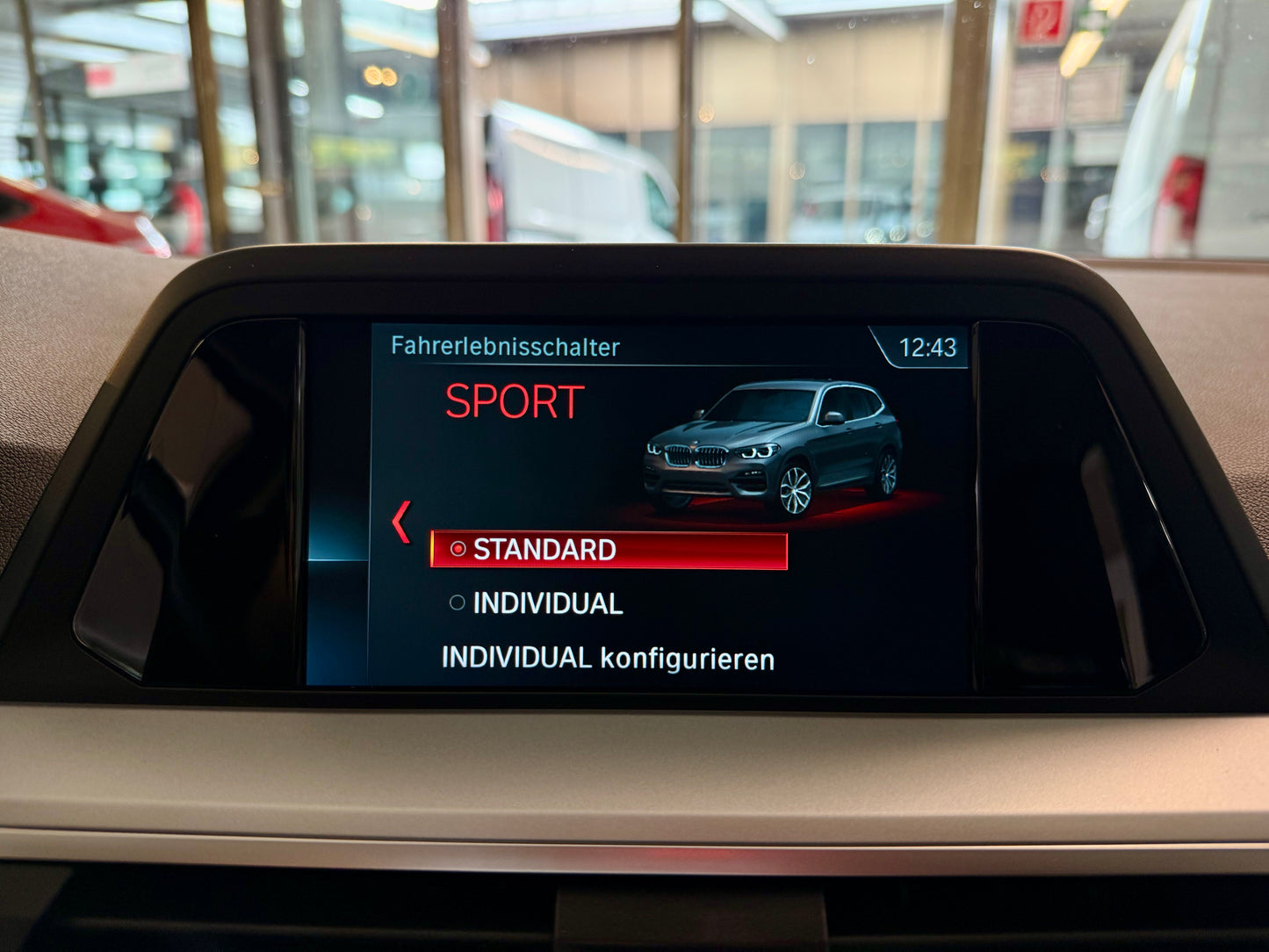 BMW X3 20d xDrive AUT AHK LEDER NAVI CAM SHZ PDC LED