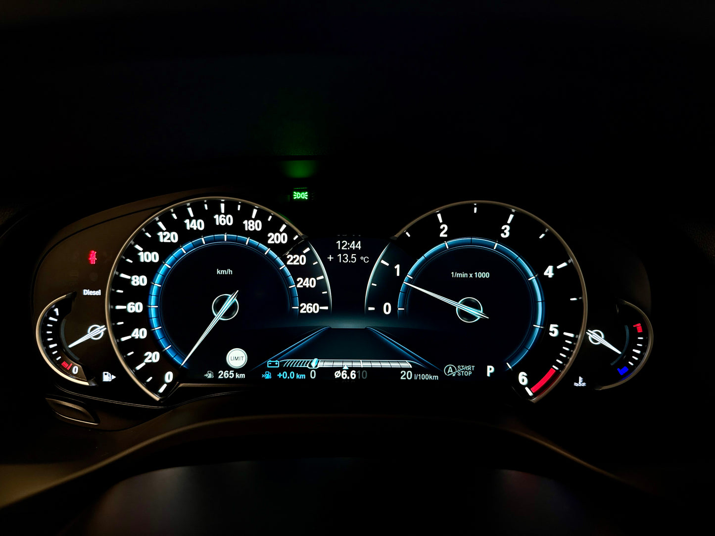 BMW X3 20d xDrive AUT AHK LEDER NAVI CAM SHZ PDC LED