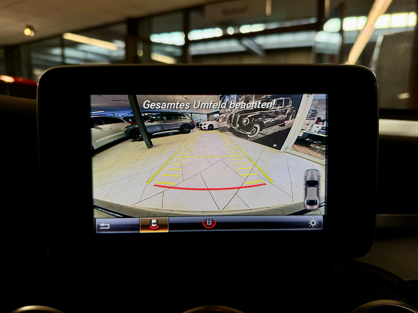 Mercedes-Benz GLC 250 4M COUPE AMG-LINE LEDER NAVI CAM LED SHZ