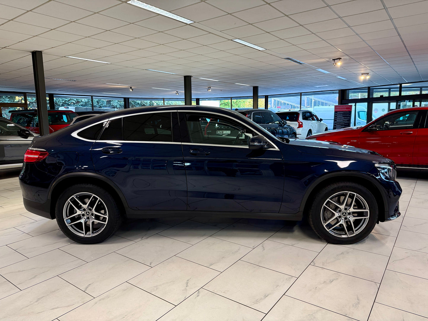 Mercedes-Benz GLC 250 4M COUPE AMG-LINE LEDER NAVI CAM LED SHZ